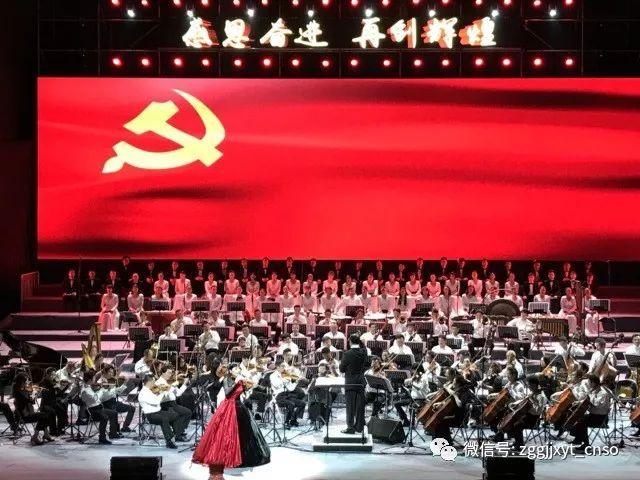 逃离宽敞的健身房
